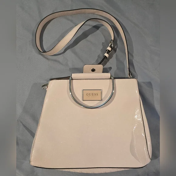 Guess Medium Satchel Purse - Picture 1 of 11